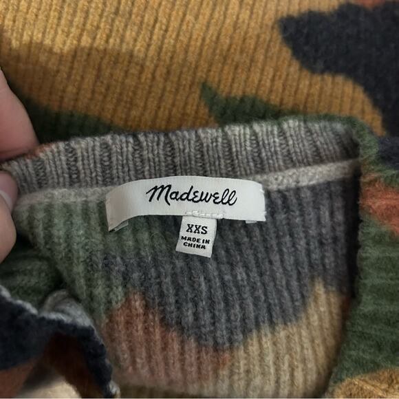 Madewell Merino Wool Bunny Rabbit Camo Print Flare Bell Sleeve Cropped Sweater - Picture 5 of 6